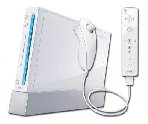 Consola Wii + 3 Juegos + Kits De Mandos.