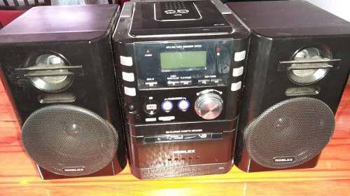 Equipo De Musica Noblex Cassette Cd Usb Radio Mm22cc