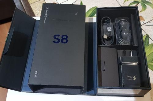 Caja Con Accesorios Samsung S8 Y Funda Sin Uso!
