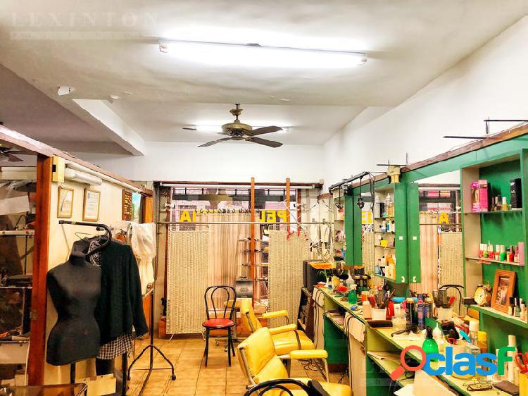 70 m2 desarrollados en una sola planta, apto varios rubros.