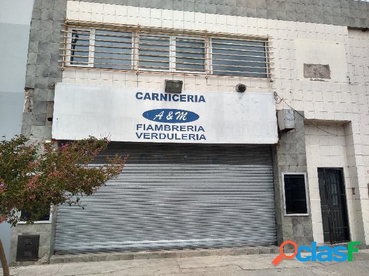 LATORRE PROP. ALQUILA LOCAL COMERCIAL DE 85 M2 - SOBRE AV.