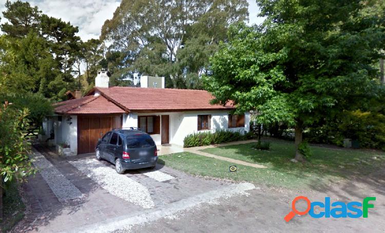Ref: 8068 - Casa en Venta - Pinamar, Zona Bosque