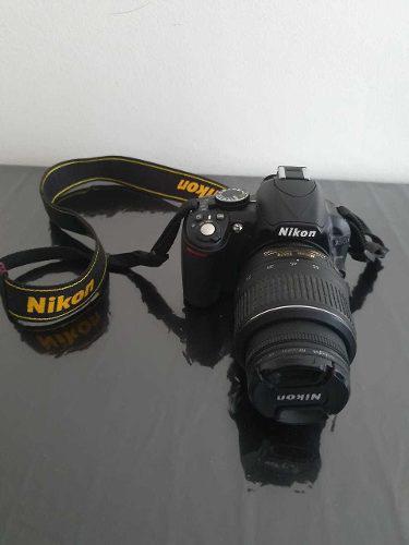 Cámara Nikon D3100 - Usada