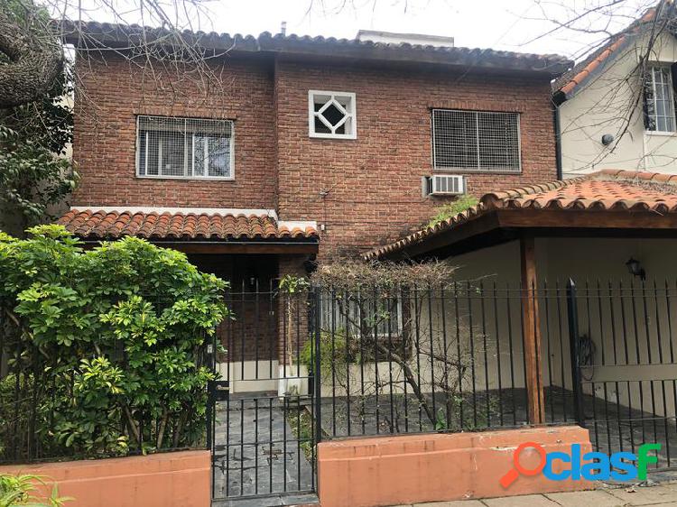 Casa en alquiler o venta en Rosales 3120