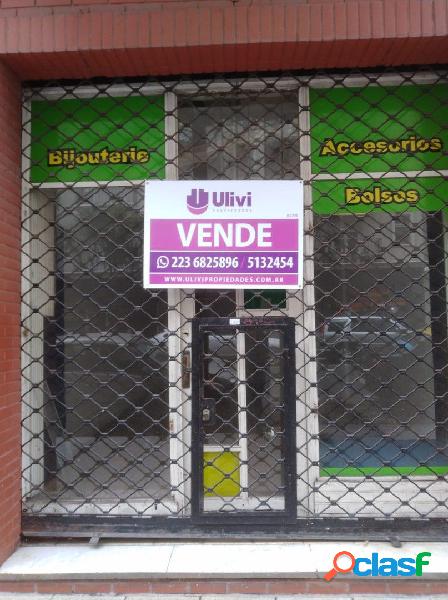 LOCAL CON VIVIENDA