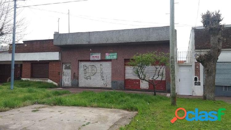 Lote 9.50 x 28 Sobre Av Paso.