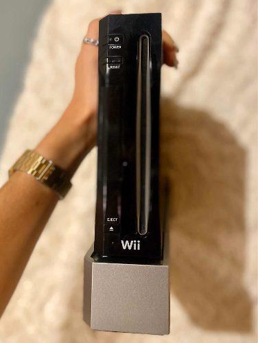 Nintendo Wii Negra Con Accesorios