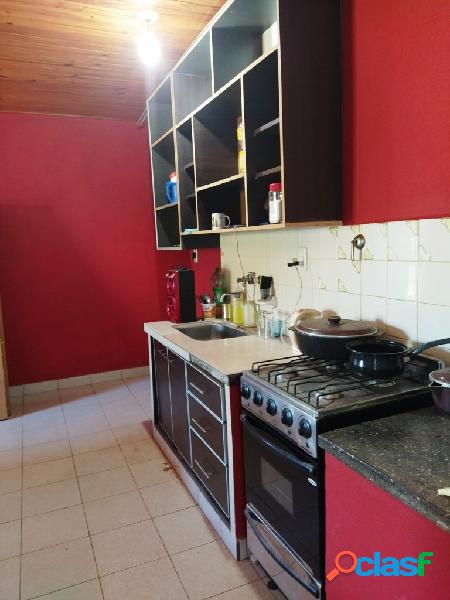 OPORTUNIDAD !! CASA ZONA AV CABO DE HORNOS Y 213