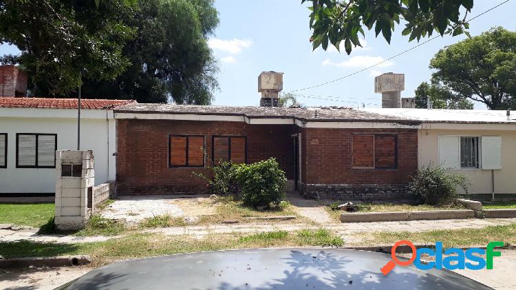 SE VENDE CASA EN BRIGADIER SAN MARTIN