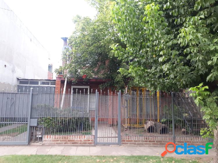 Dos Viviendas en Venta. 6 Amb. 4 Dor. 300 M2. 150 M2 Cub.