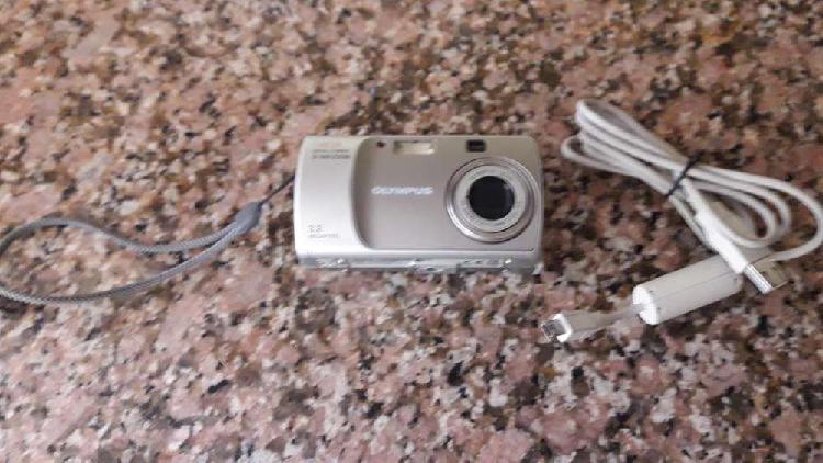 Camara digital Olimpus