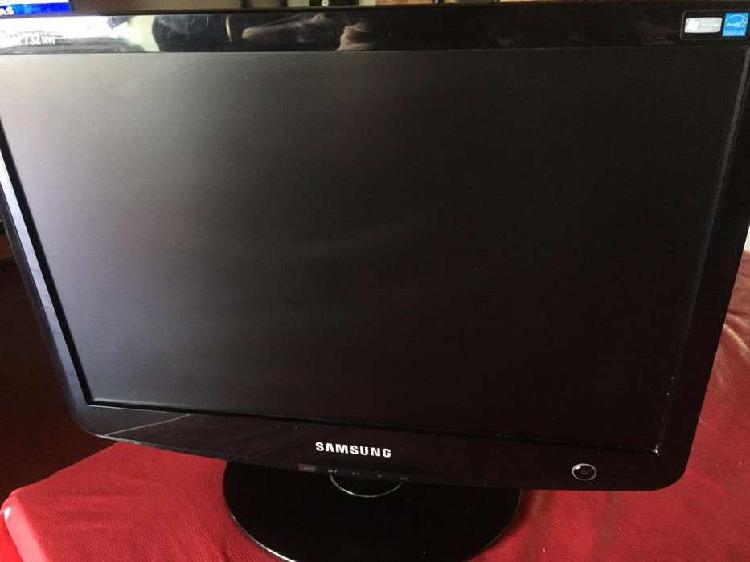 Monitor Samsung 17” impecable