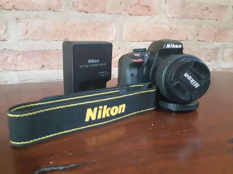 Nikon D3300 lente 18-55 VR