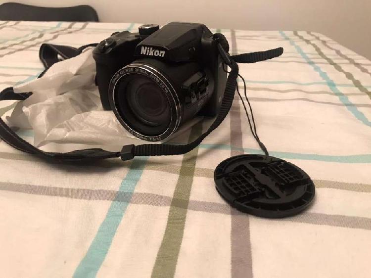 Nikon coolpix B500 + tripode + memoria 16gb + estuche