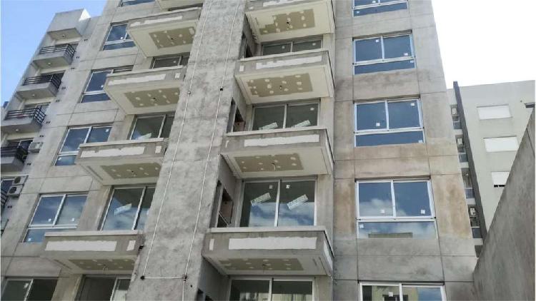 Rivadavia 15200 4° - U$D 80.168 - Departamento en Venta