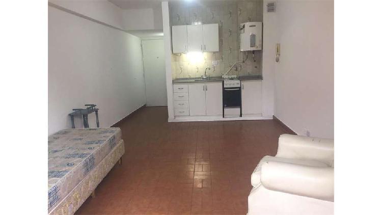 Santos Dumont 4000 1° - U$D 79.000 - Departamento en Venta