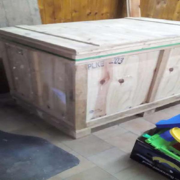 Caja de madera para mudanza