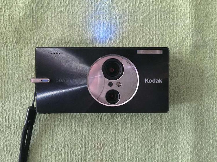Máquina Fotos Digital Kodak Dual Lens tarjeta memoria
