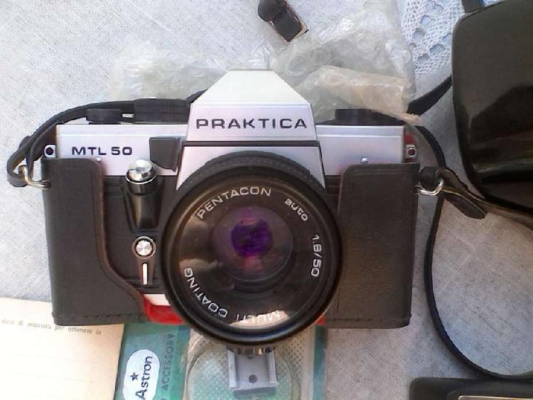 PRAKTICA MTI 50, flash y accesorios,casi sin uso