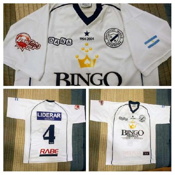 Camiseta original de Deportivo Merlo. Año 2004. Aniversario