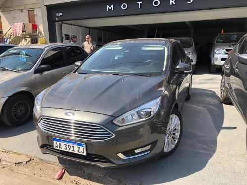 Ford Focus Iii 2.0 Sedan Titanium Mt 2016