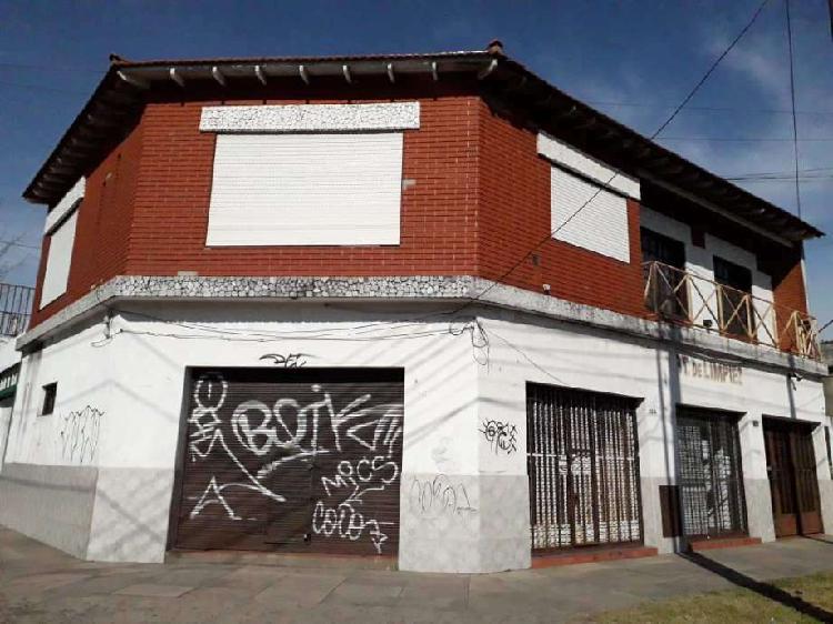 Local con Vivienda en venta en Moron Sur