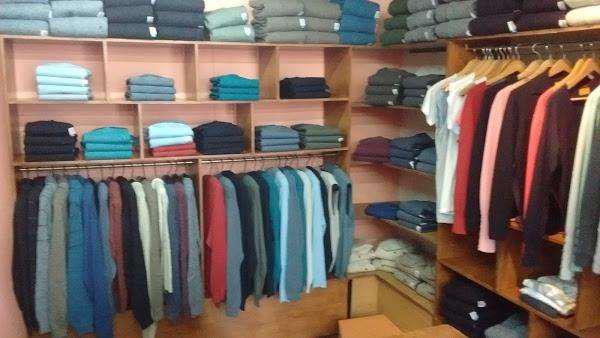 STOCK MAURO SERGIO de Sweaters, Cardigans, Poleras, Tapados,