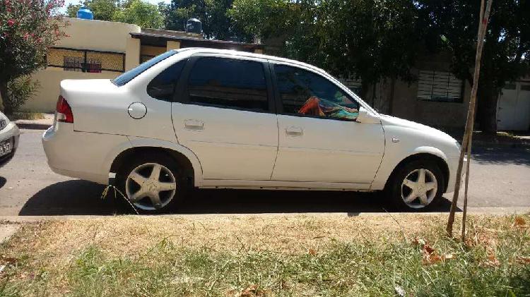 VENDO O PERMUTO Chevrolet Classic Lt modelo 2014