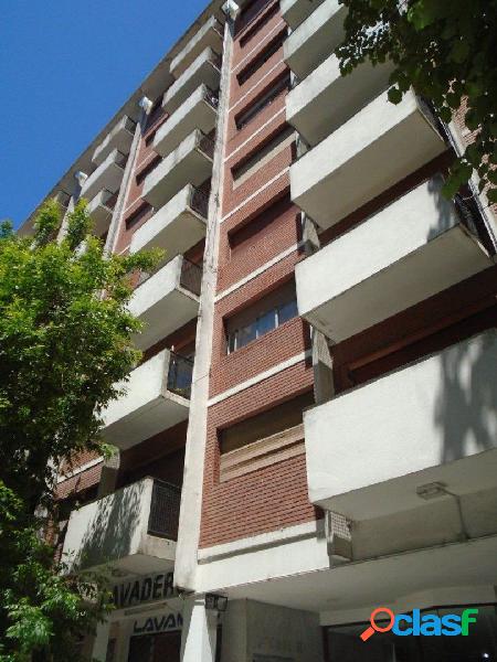 OPORTUNIDAD DEPARTAMENTO DE 2 AMBIENTES C/BALCON