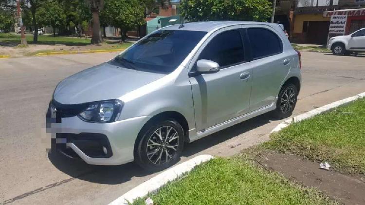 TOYOTA ETIOS XLS 5PTAS 2018 CON 25000KM