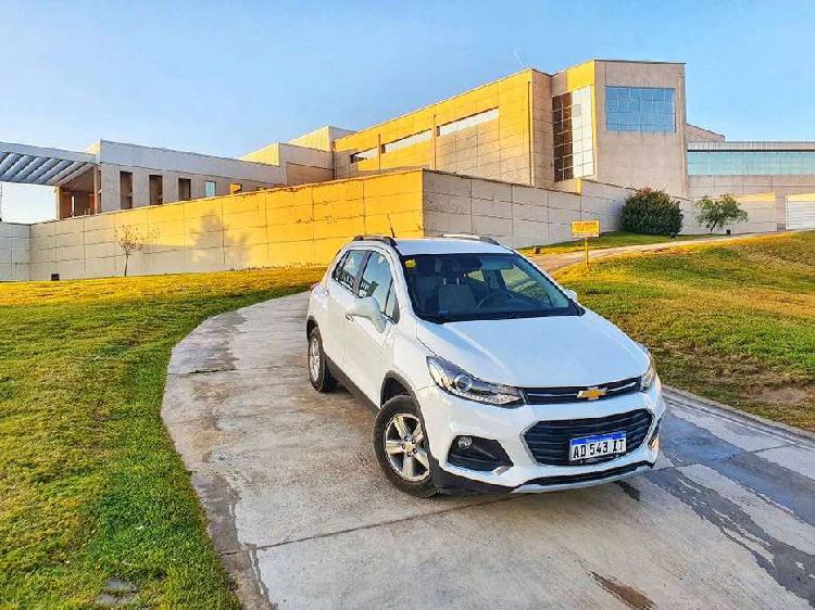 VENDO / PERMUTO / FINANCIO CHEVROLET TRACKER 2019