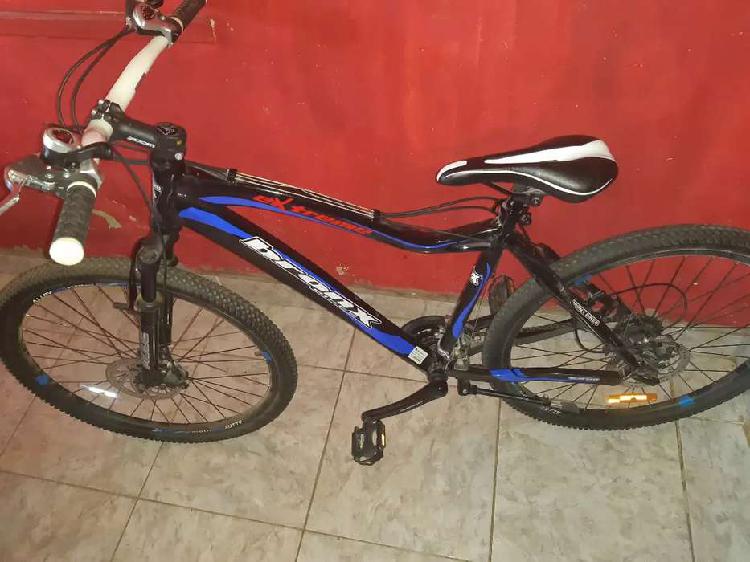 Vendo bicicleta rodado 29 vendo nuevaun solo uso vendo