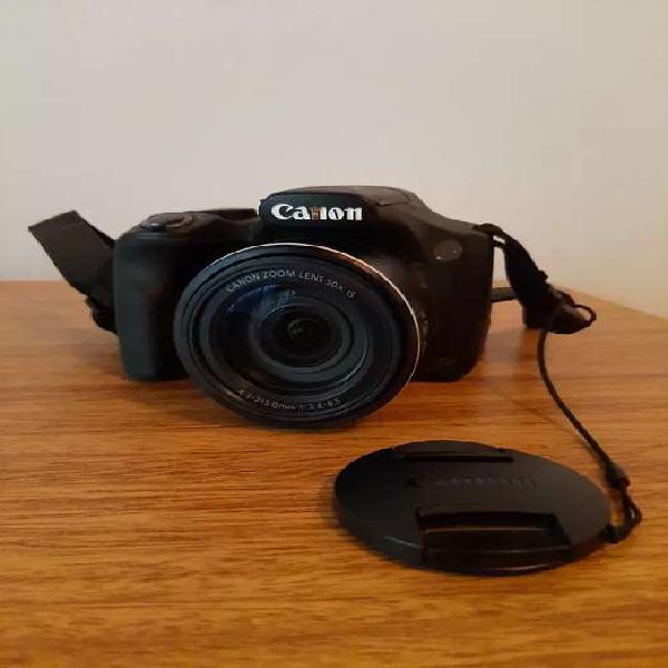 Vendo cámara de fotos Canon PowerShot SX530 HS