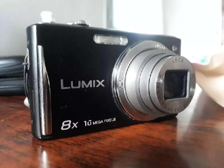 Vendo cámara lumix