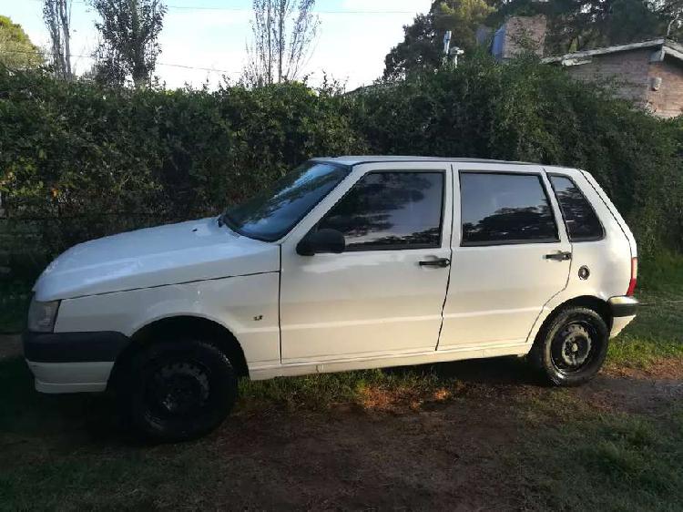 Vendo fiat uno 2010