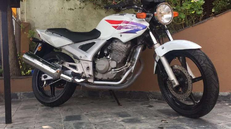 Vendo honda twister 2013