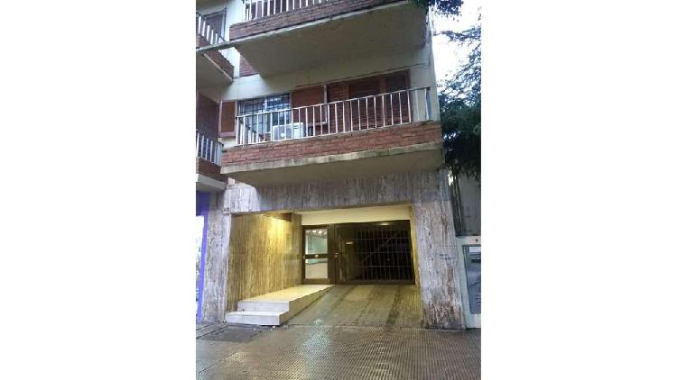 Av. Pellegrini 600 5° - U$D 59.000 - Departamento en Venta