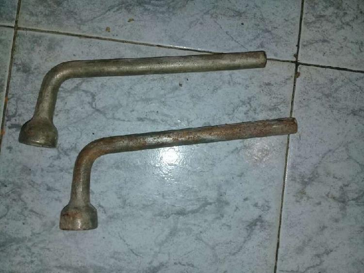 Llave de Rueda Fiat