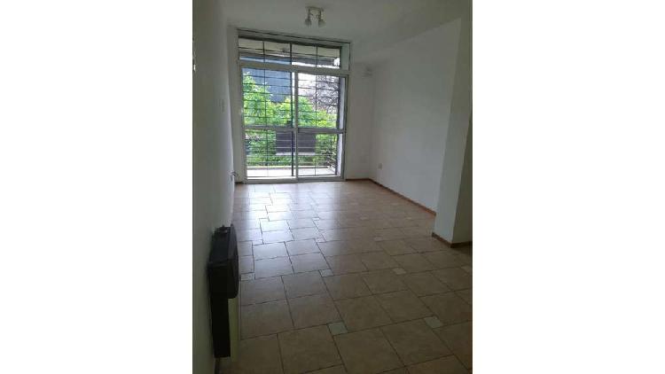 Pte. Roca 1900 2° - U$D 69.000 - Departamento en Venta