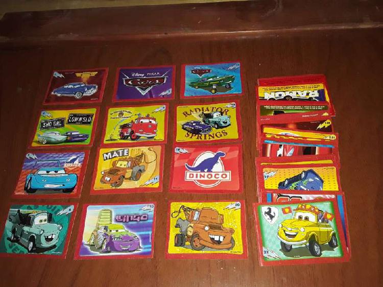 VENDO LOTE DE 102 FIGURITAS DIFERENTES