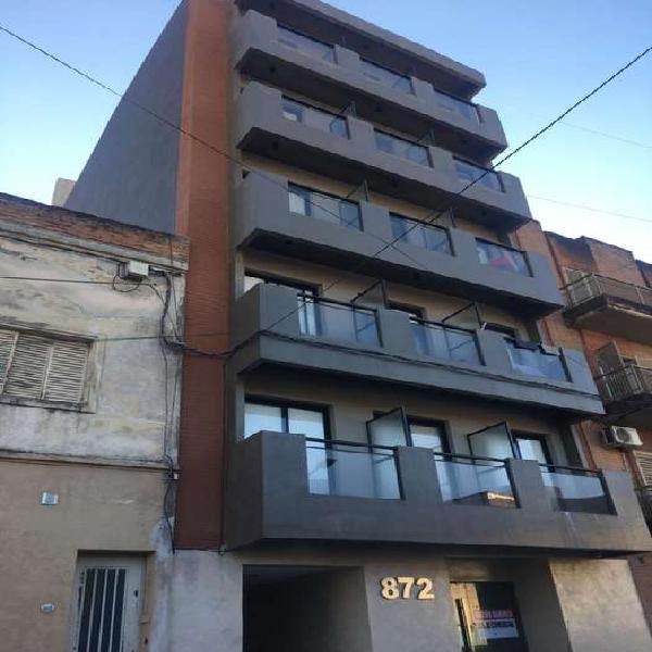 Departamento en alquiler, Pasaje Irigoyen 800