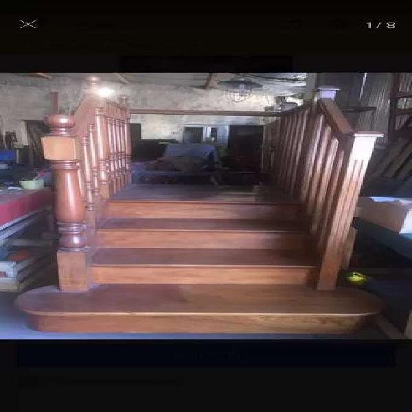 Escalera de viraro plastificada