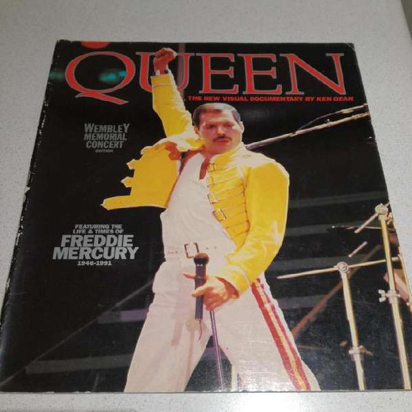 Queen The New Visual Documentary By Ken Dean en Inglés