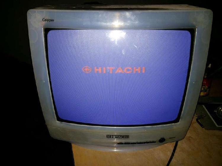 Televisión Hitachi Calipso 14 Pulgadas como nueva impecable