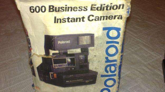 Cámara de fotos polaroid 600 business edition, en caja sin