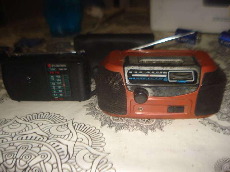 Lote De2 Radios Fushimi Y Otra Am/fm A Reparar No Envio
