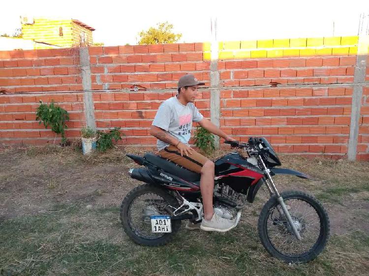 MOTOMEL SKUA 150 (NO LE VA CHISPA)