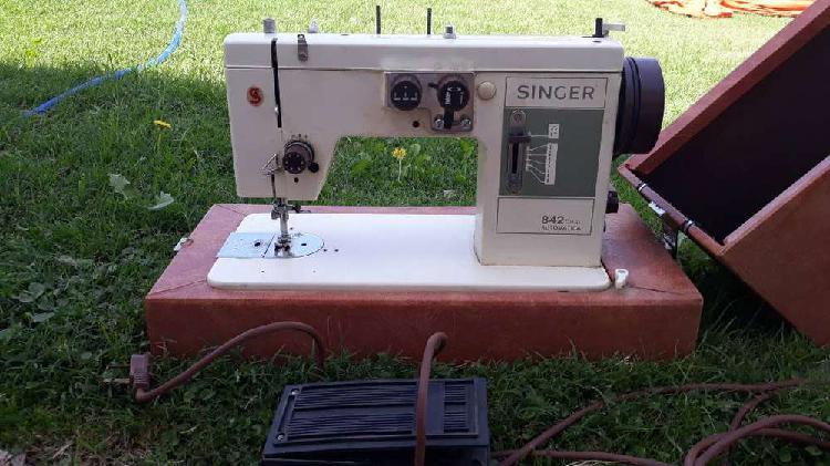 Máquina de coser Singer 842 dual automática