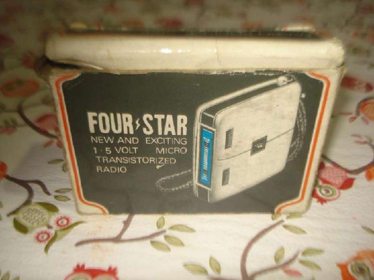 Radio Mini Four Star Am Completa En Caja C/audifono Funciona