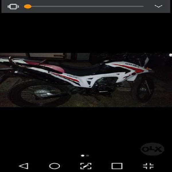 Vendo urgente Gilera Smx 200 2018